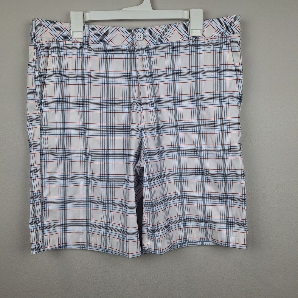 Izod Men's Golf Shorts 36 Waist White/Blue/Red Plaid Flat Front Stretch
